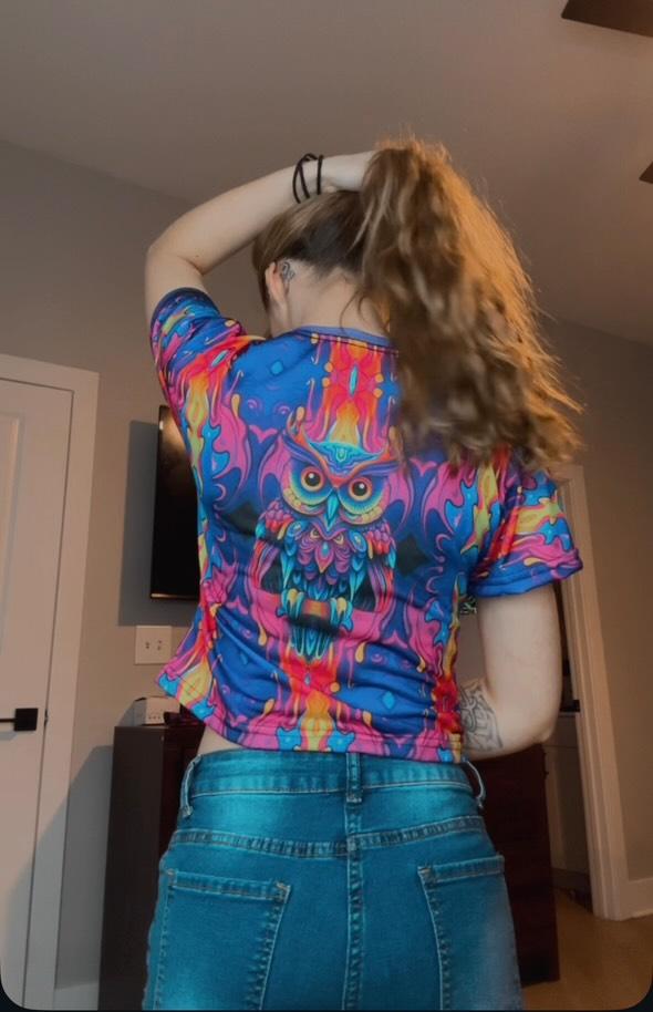 Trippy Owl Crop Top