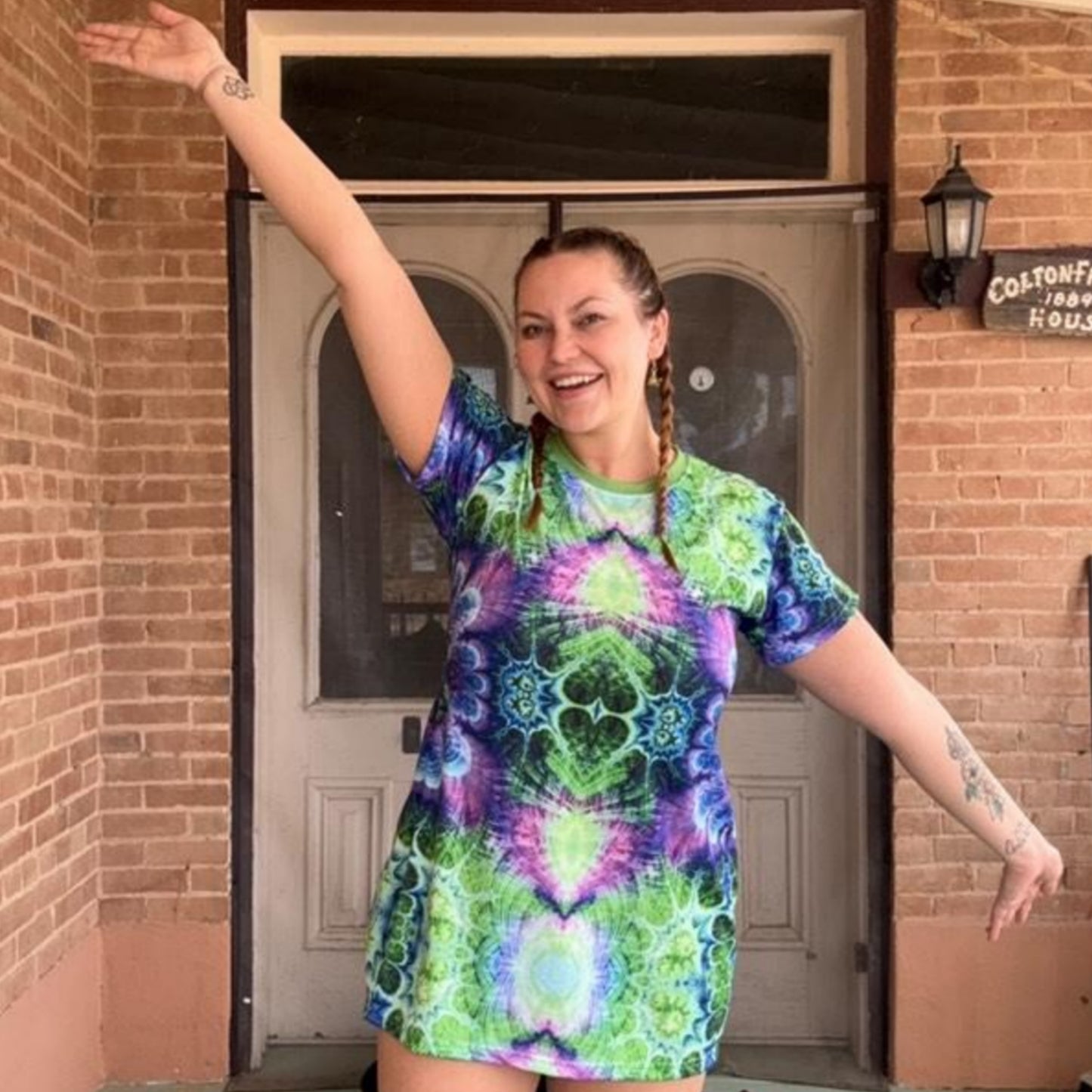 Plasma Daisy T-Shirt Dress