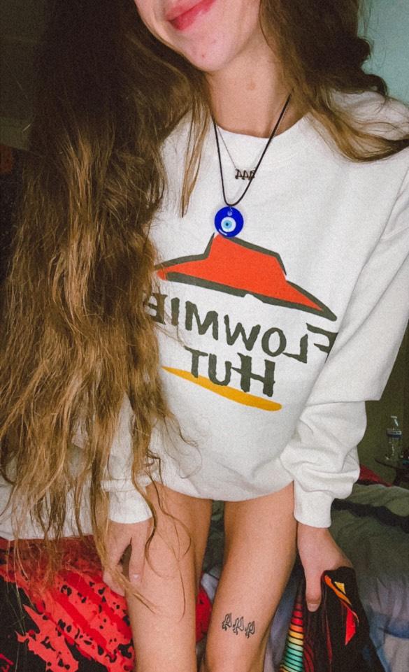 Flowmie Hut Crew Neck Sweatshirt