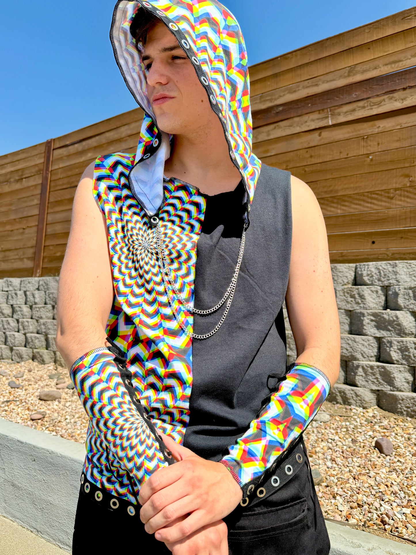 Malfunction, 1/1 hooded tank top