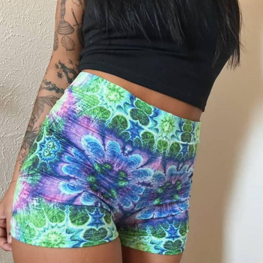 Plasma Daisy Shorts