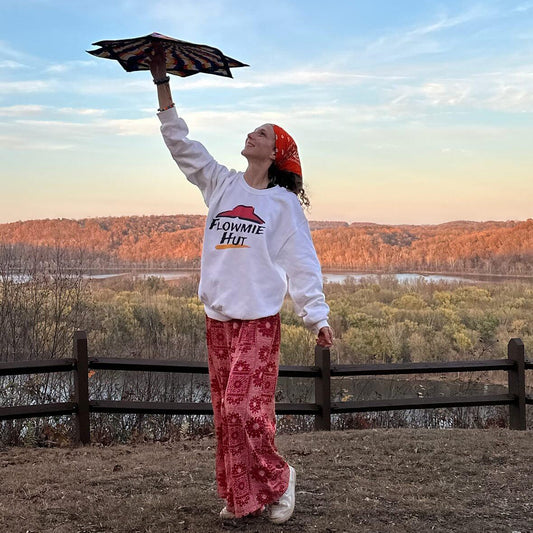 Flowmie Hut Crew Neck Sweatshirt