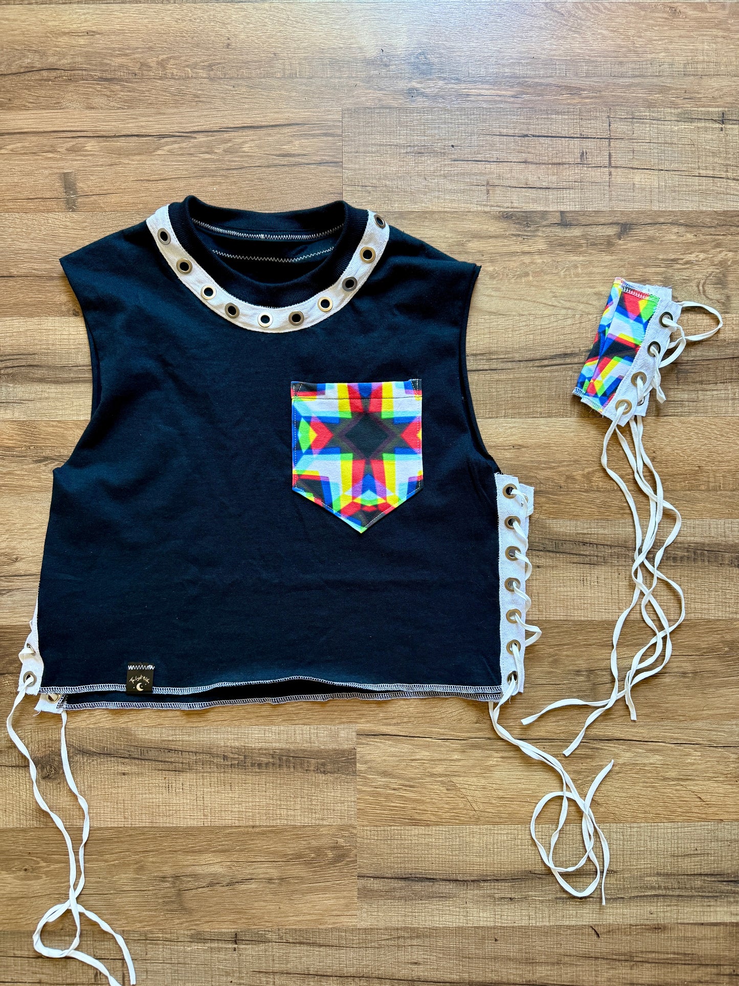 Loading, 1/1 tank top set