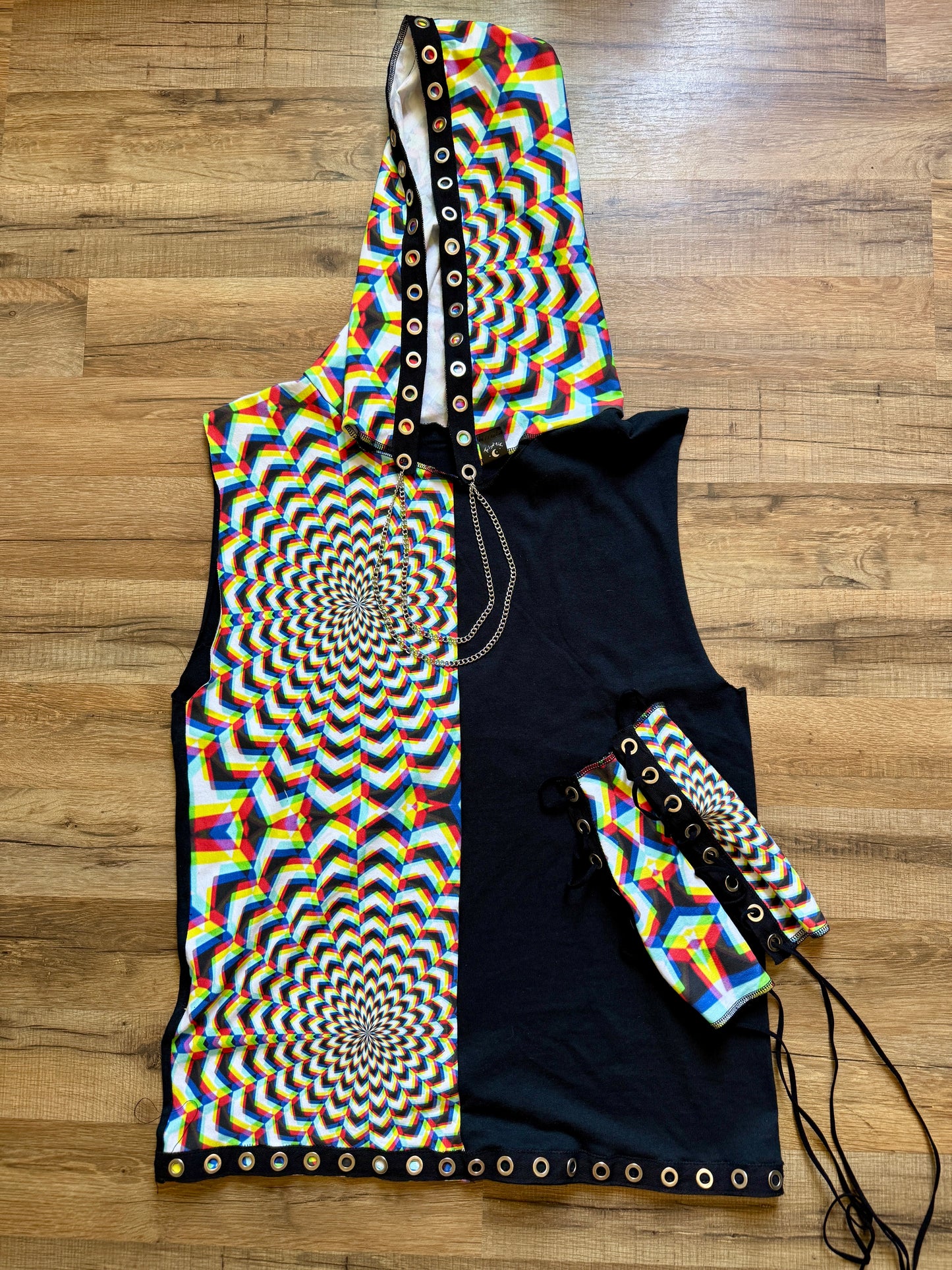 Malfunction, 1/1 hooded tank top